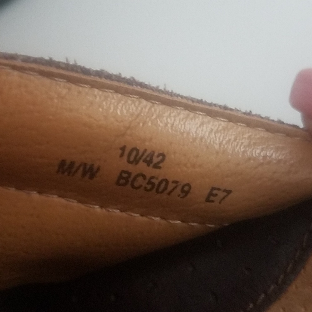 B. O. C. Brown Slip Ons Size 10 - image 5
